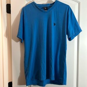 US Polo Assn. vneck stretch soft tee large